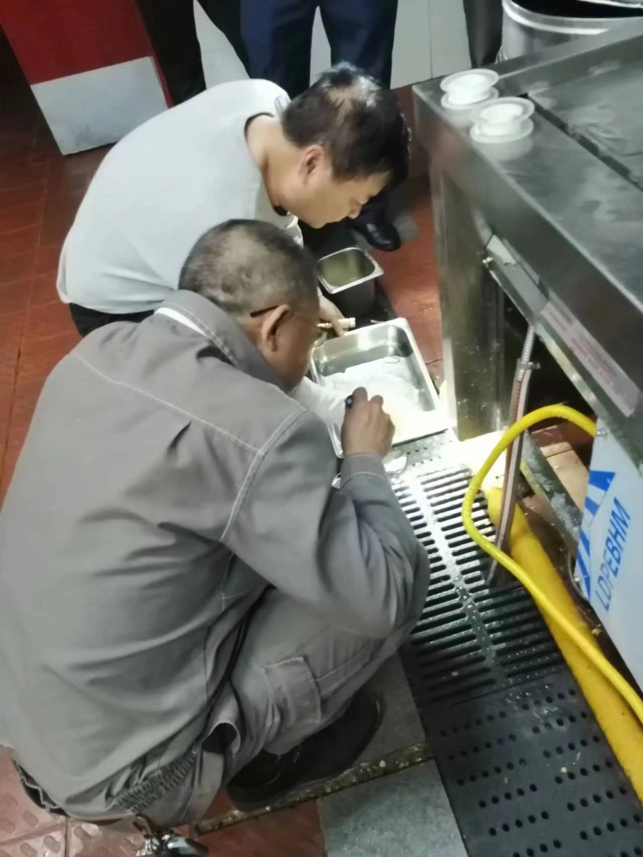 李德文工作現(xiàn)場4.jpg
