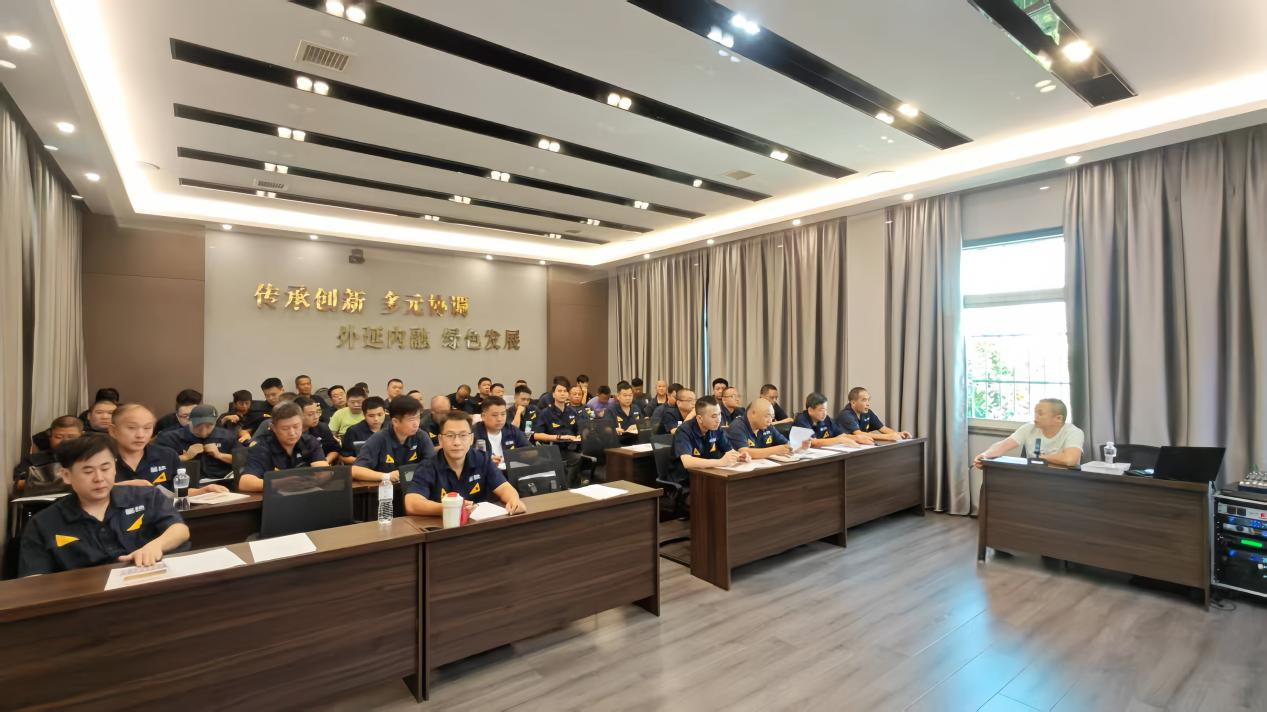 活動(dòng)現(xiàn)場(chǎng).png 活動(dòng)現(xiàn)場(chǎng).png