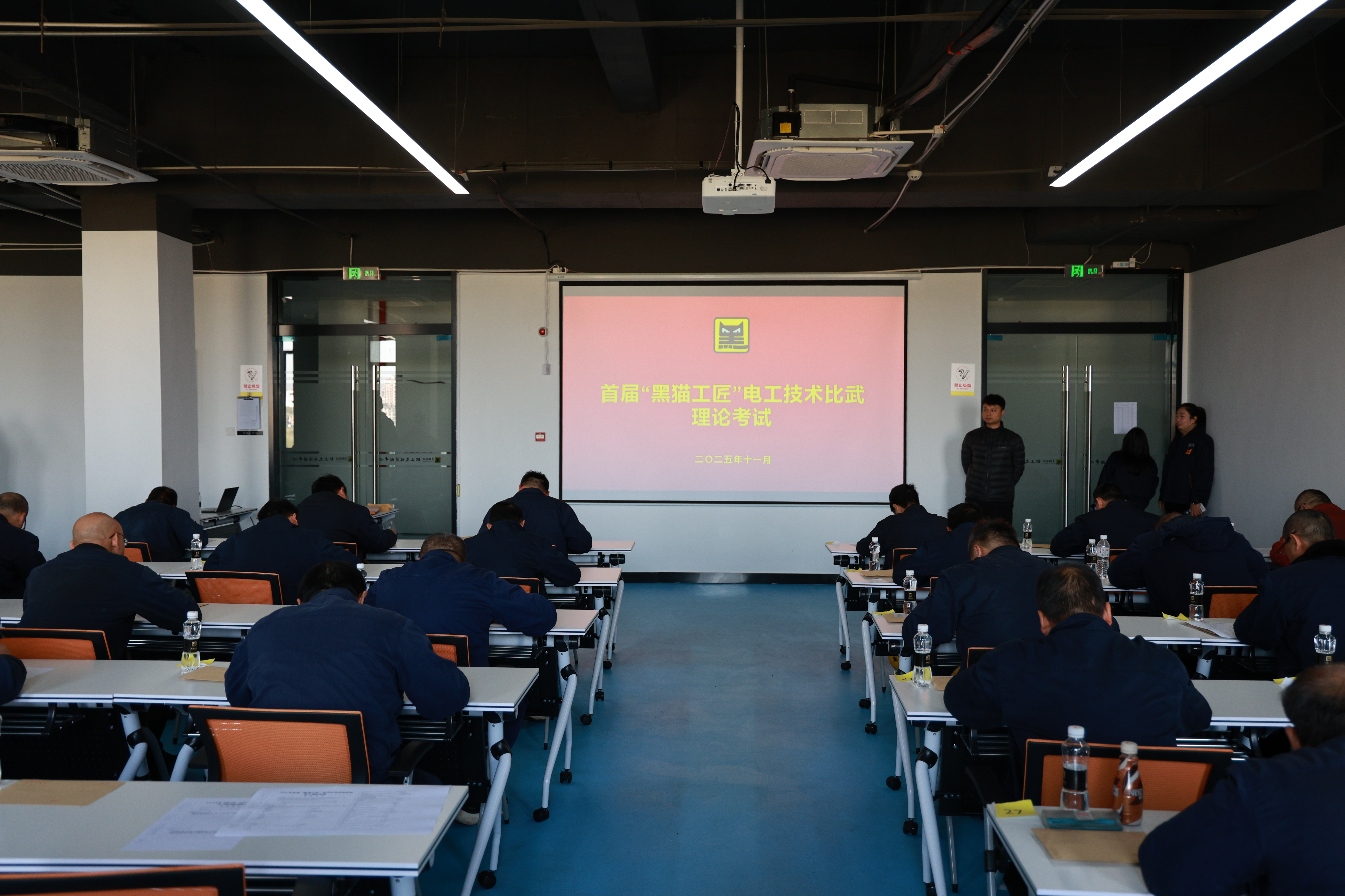 934eebed48550cc167ca7a94d3432804.jpg 934eebed48550cc167ca7a94d3432804.jpg